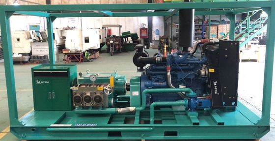 Máquina de limpieza industrial de chorros de agua de 630 bar con motor diesel